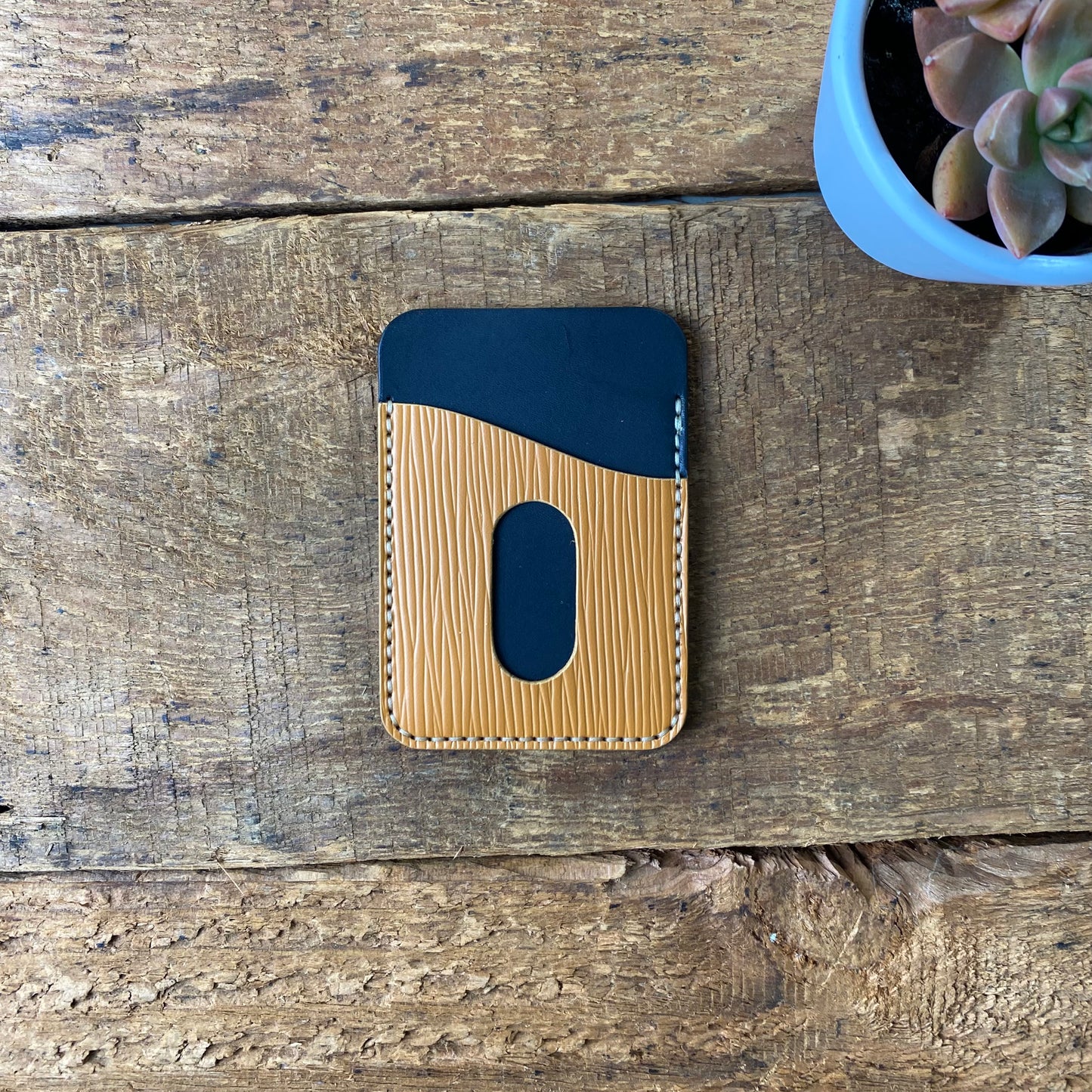 Weekender Wallet